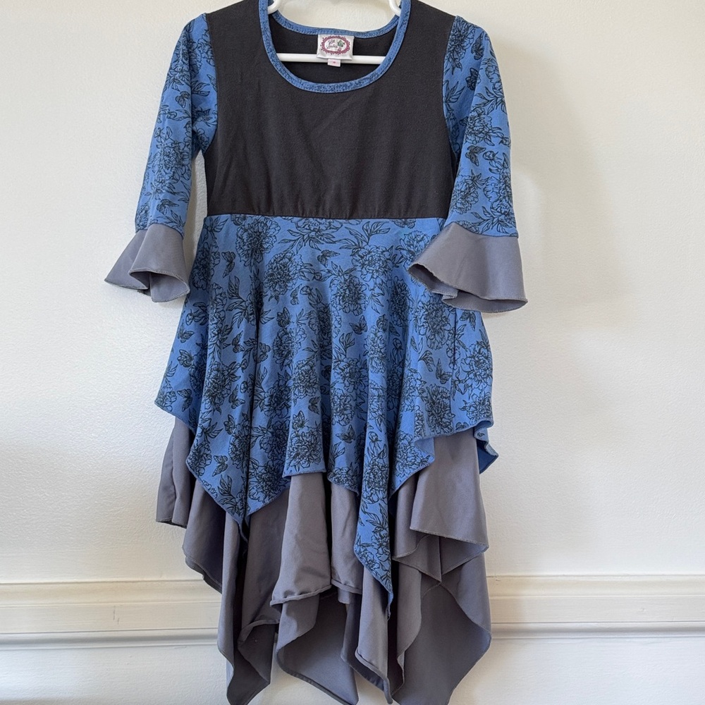Girls' Blue Floral Handkerchief Hem Casual Dress with Gray Accents